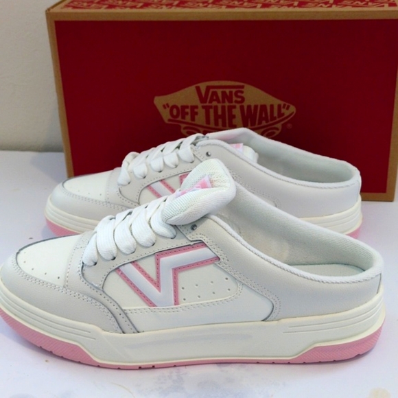 Vans Upland Mules - Picture 6 of 10